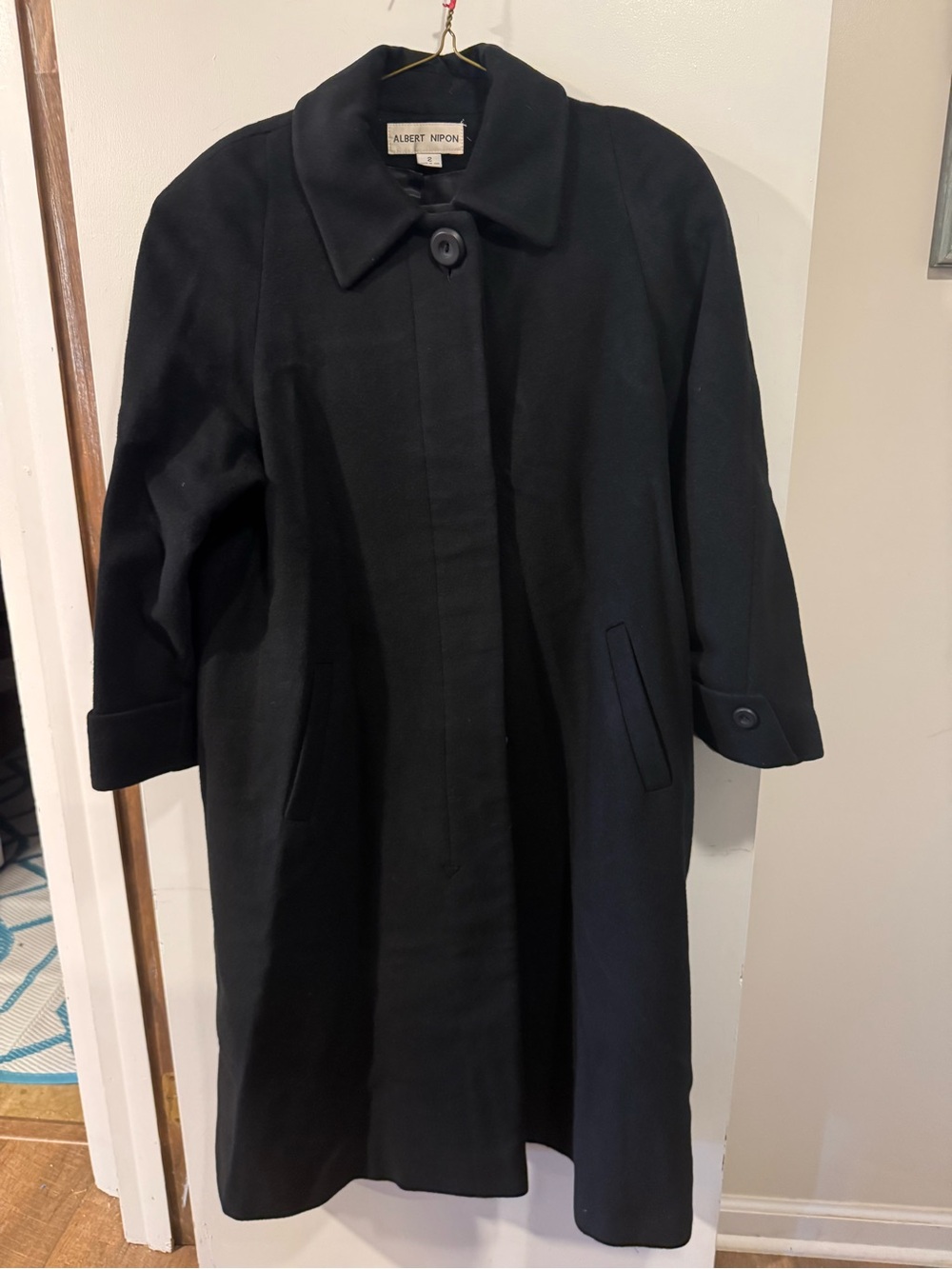 Vintage Women’s Albert Nipon Black Wool-Blend Coat Size 2